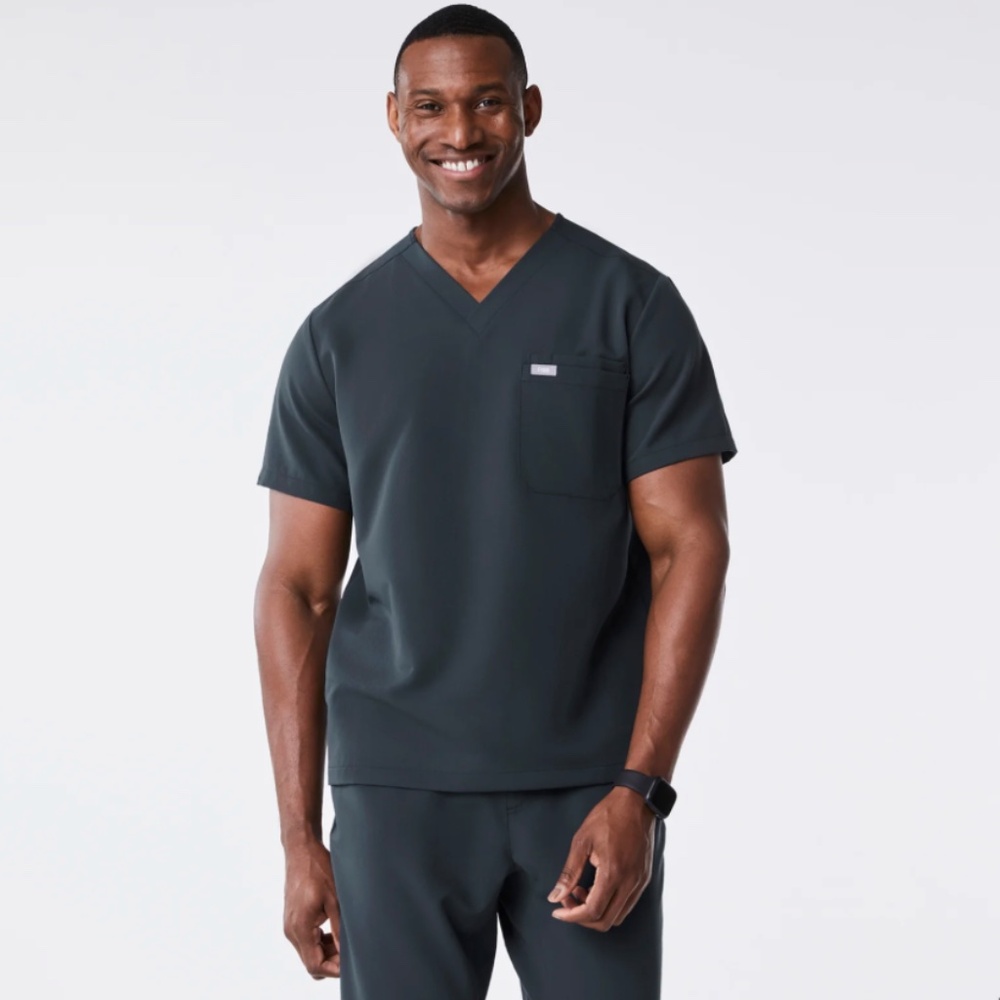 FIGS Dark Harbor Leon Three-Pocket Scrub Top Size XS